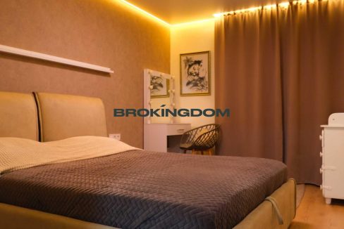 f001e83ee591216b2ba6756c9b54933b