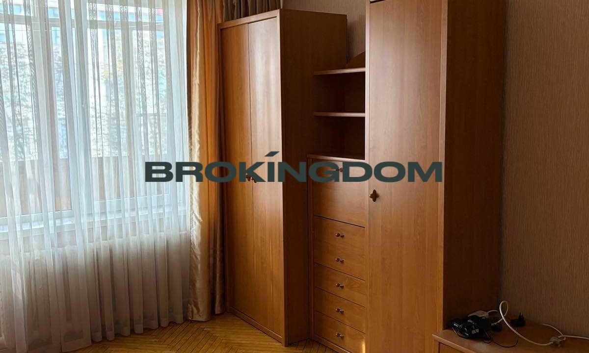 b1c2fdafcb4f393aa56145be753893af