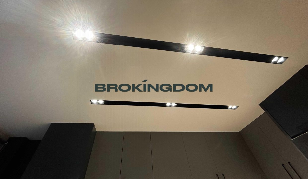 c25257c47015554a886dfa7843670a35