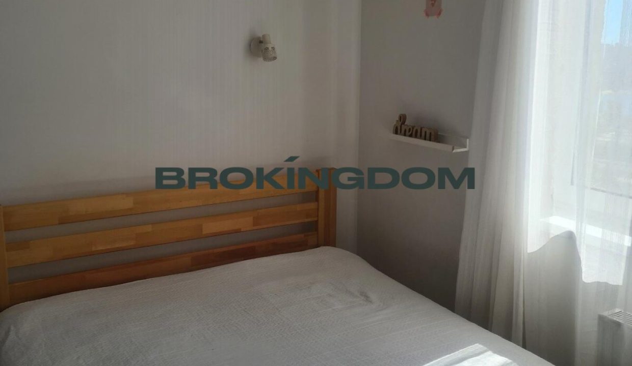 c79184f8639e1d4edd03da8f72697611