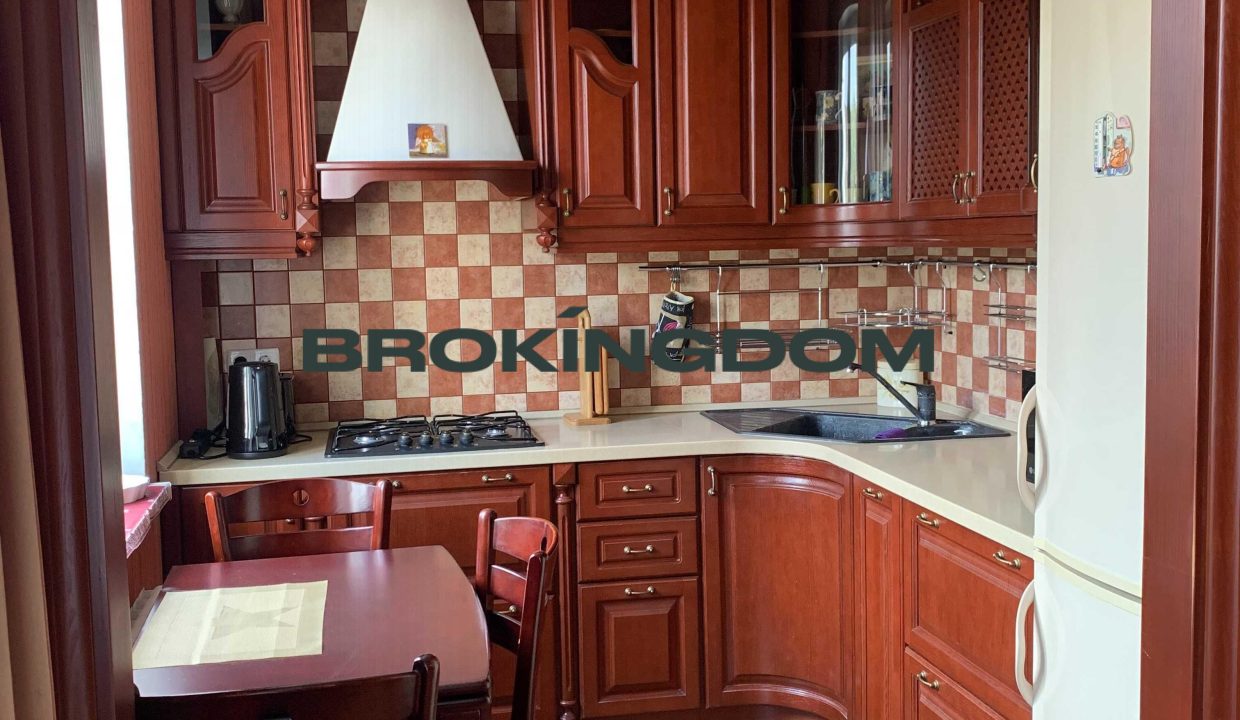 2a94b53fdcda6d82ff8e7fd8aebead38