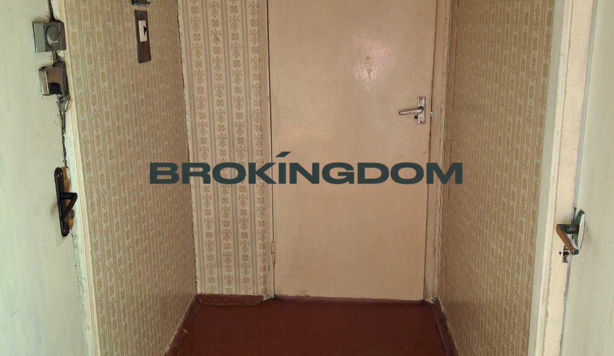 99b7330e57a2654dfb4102e30cd3ce65