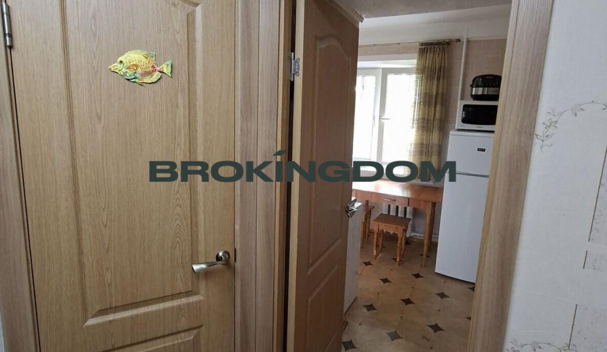 eebae8c2fec3d0a4934f276d6bb82b2a