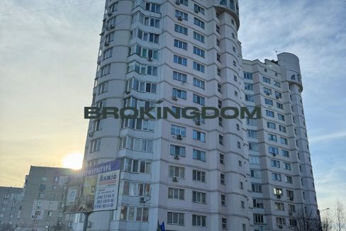 68f7c8a7cd10f992e46d7bfdb7092e00