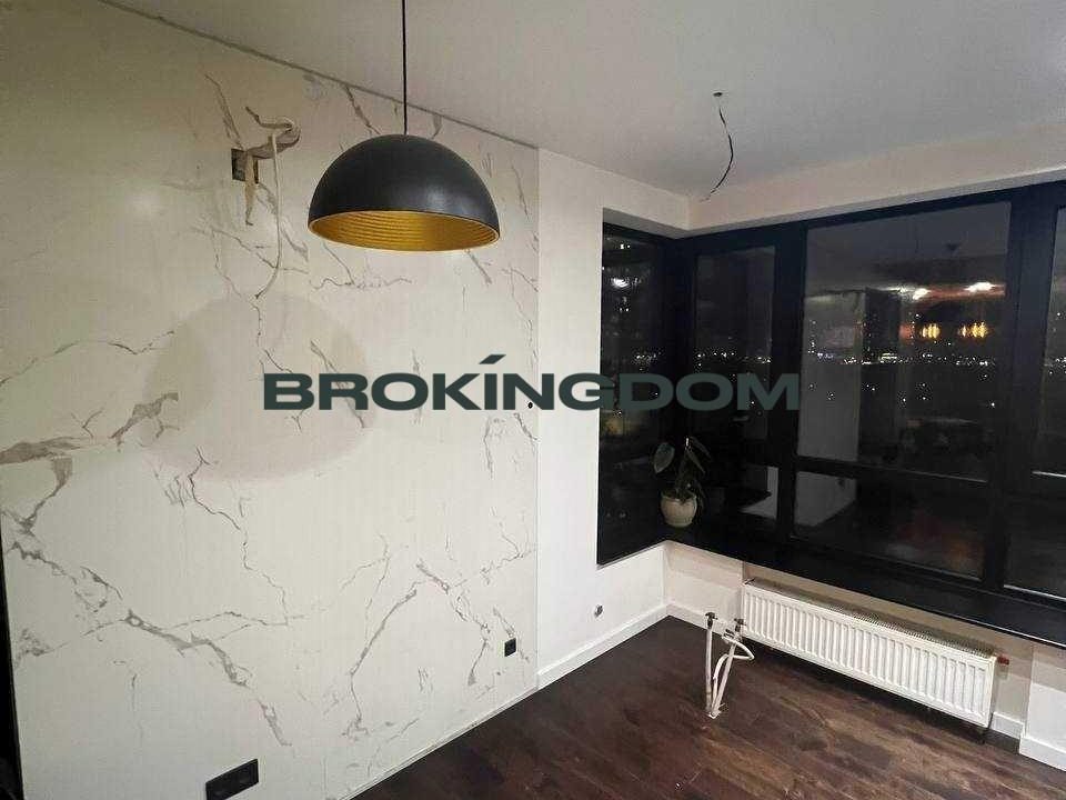 4c72ad9b796c01bee1ae7265d385c1b8