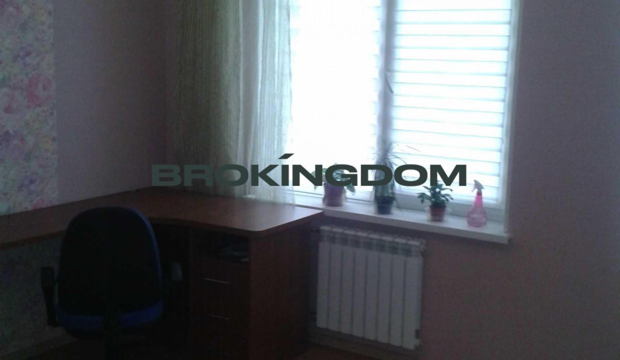 77421b88869407fe846b94d1fa009381