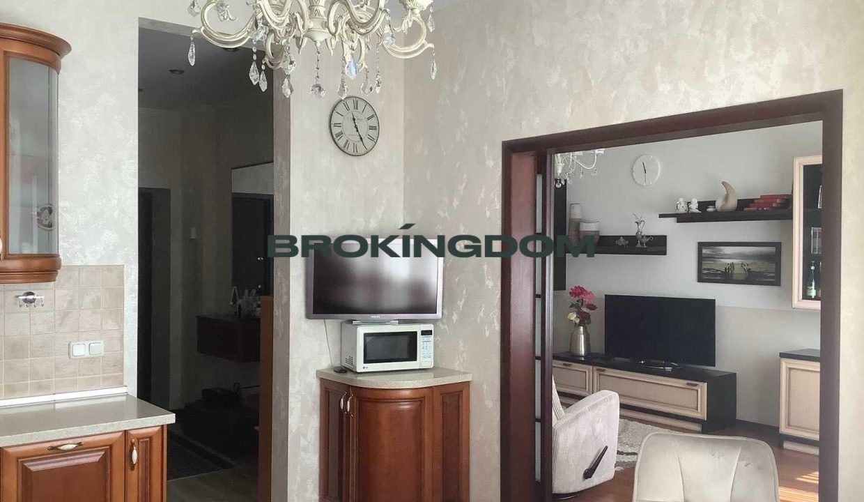 25f8b69fc7197a538be25bebb79bc0db