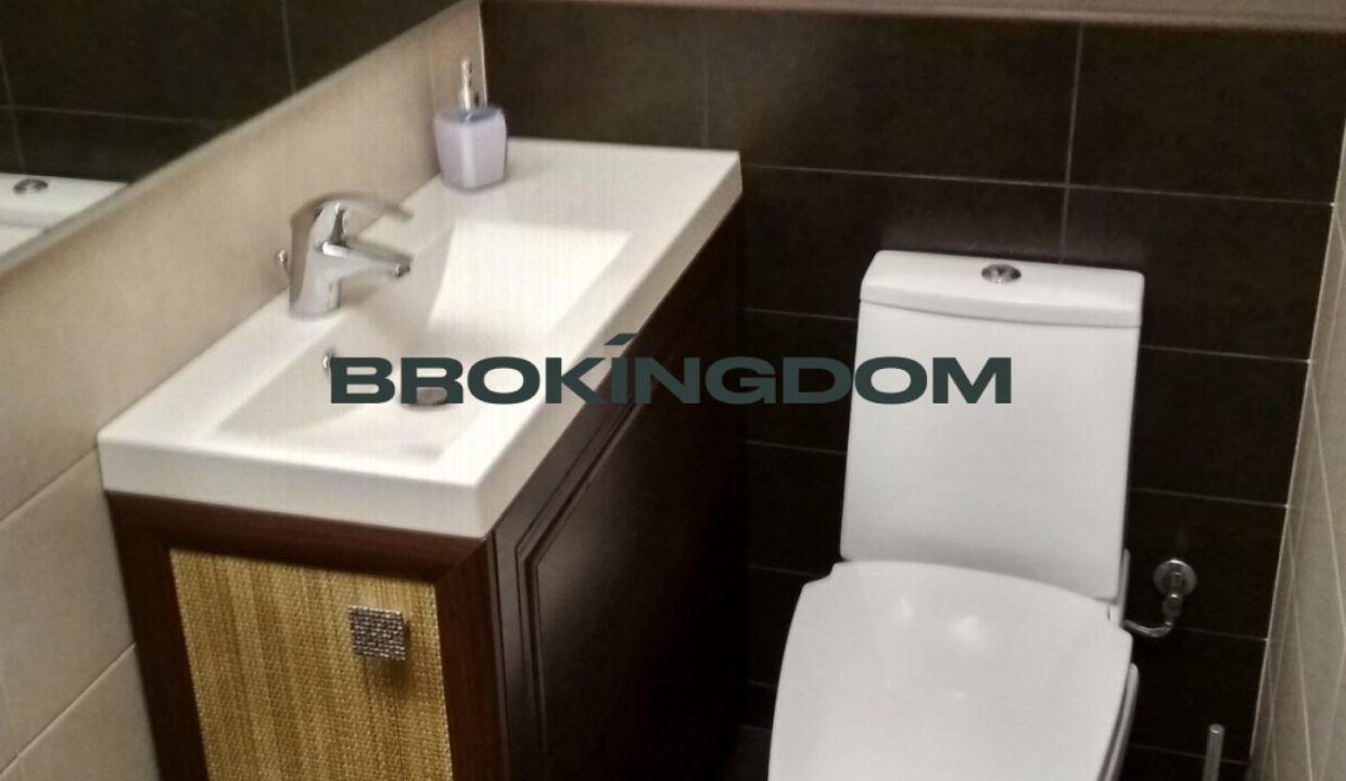 6bad1e54db78cc4561578cb156d0c46d