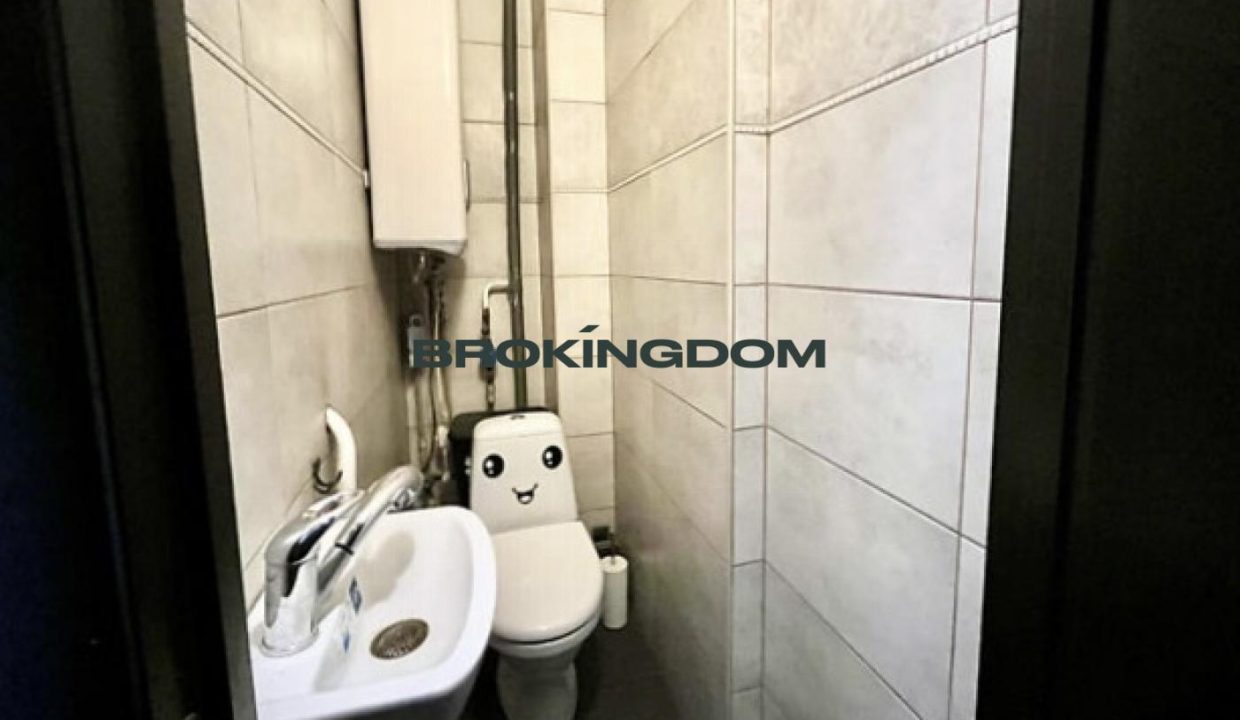 b215e9ad98b497626f8f55a6ded6fe65