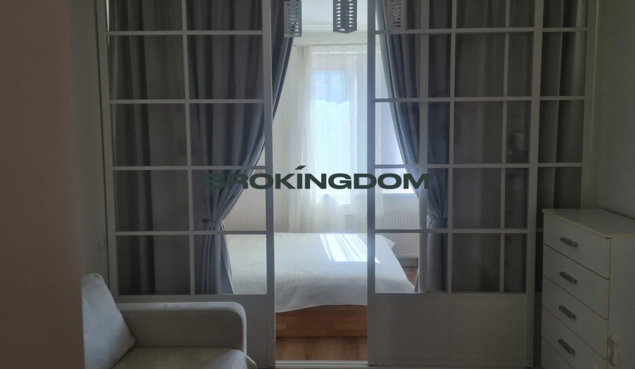 c6a73a41328f78c1f787988f93beebb3