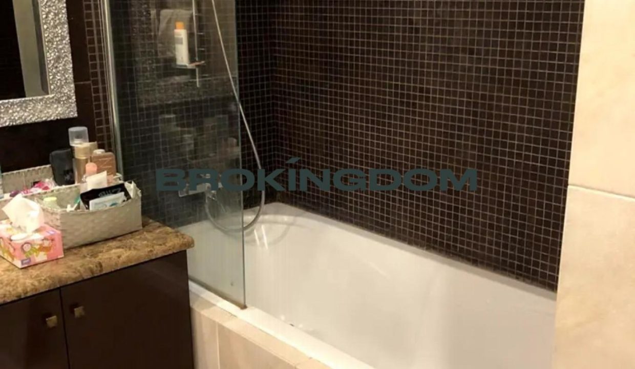 bcd0a3a521afffaeb5b0b2dea64b1587