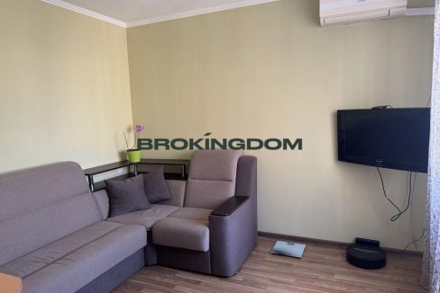 9f8d8b8f543e7b14b198f930dc30526e