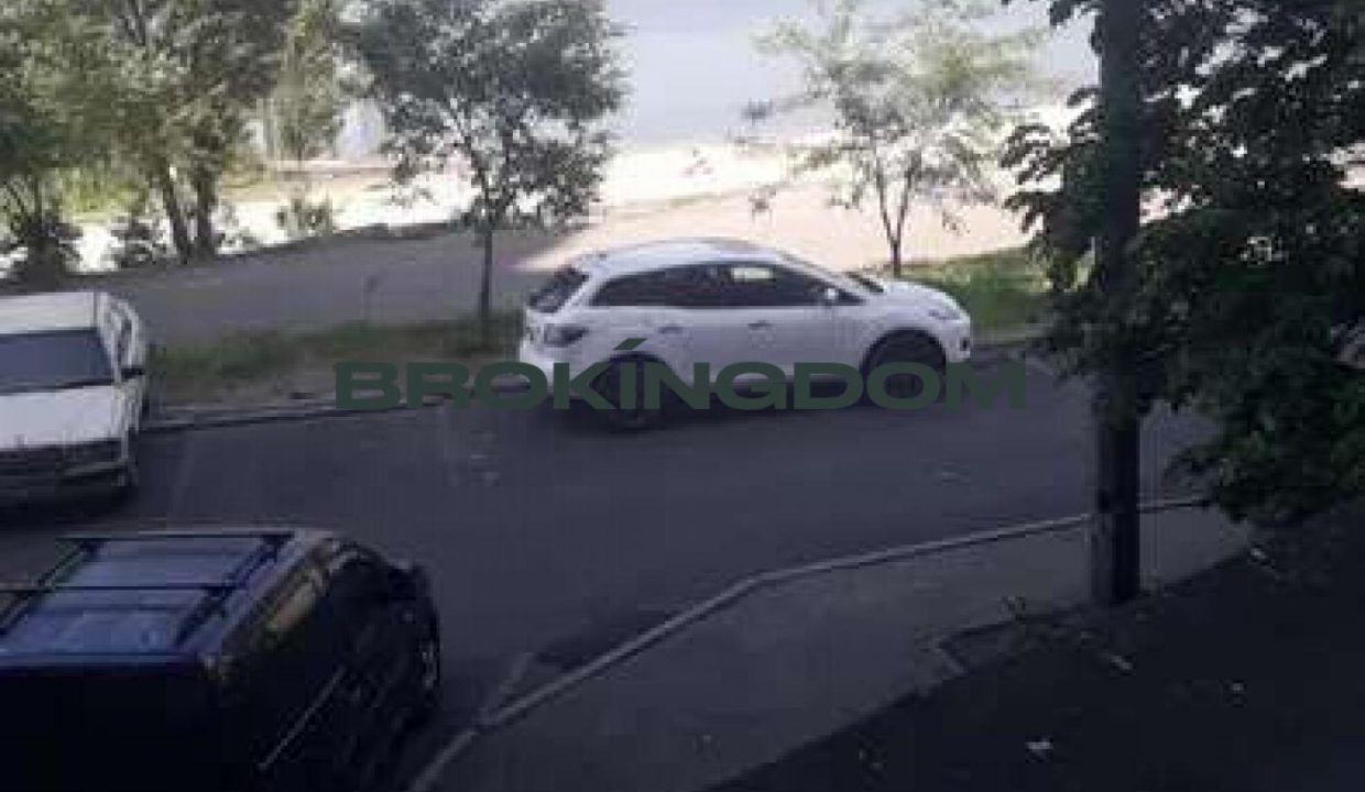 e16f78caead5489296b98b1eb68a47b5