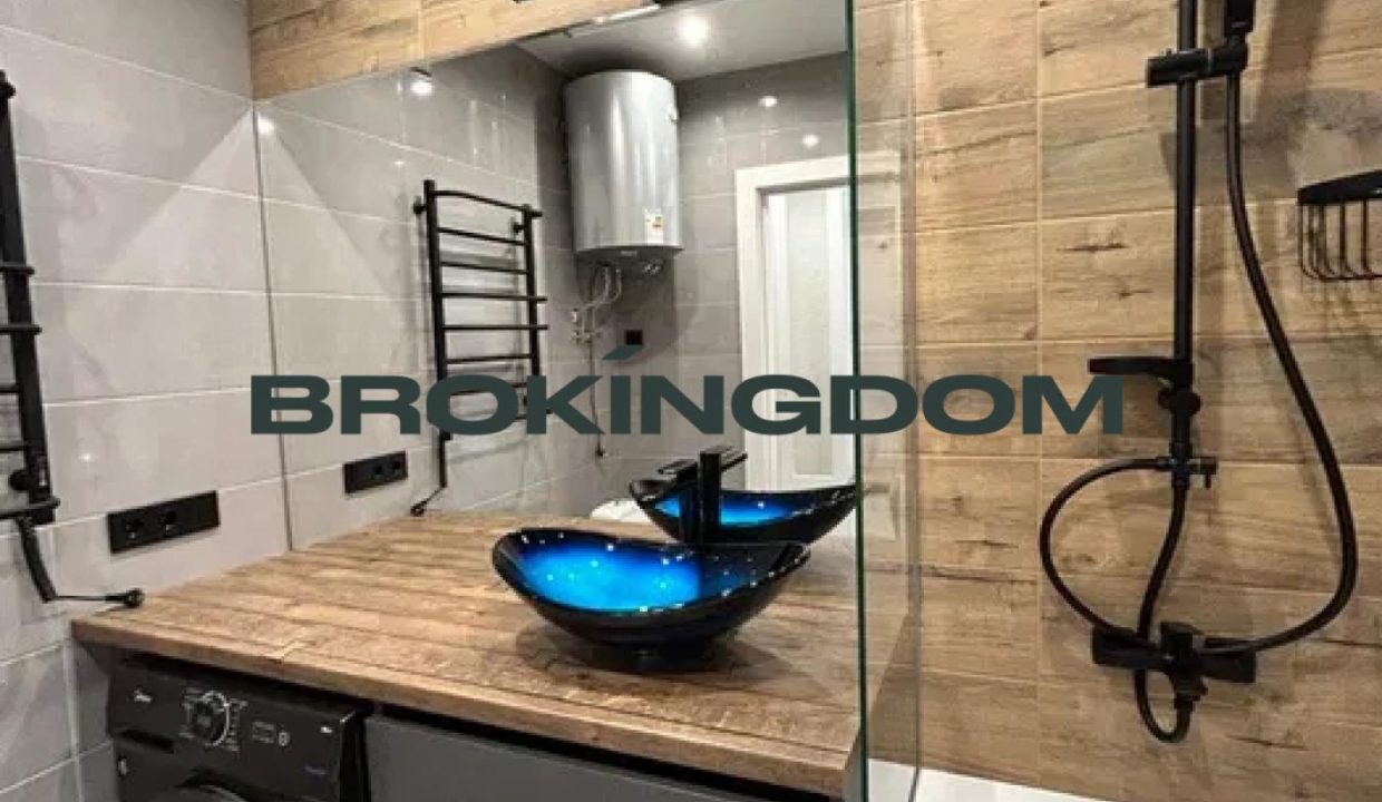 992f3b4693915b389347bc5ef33bf3aa