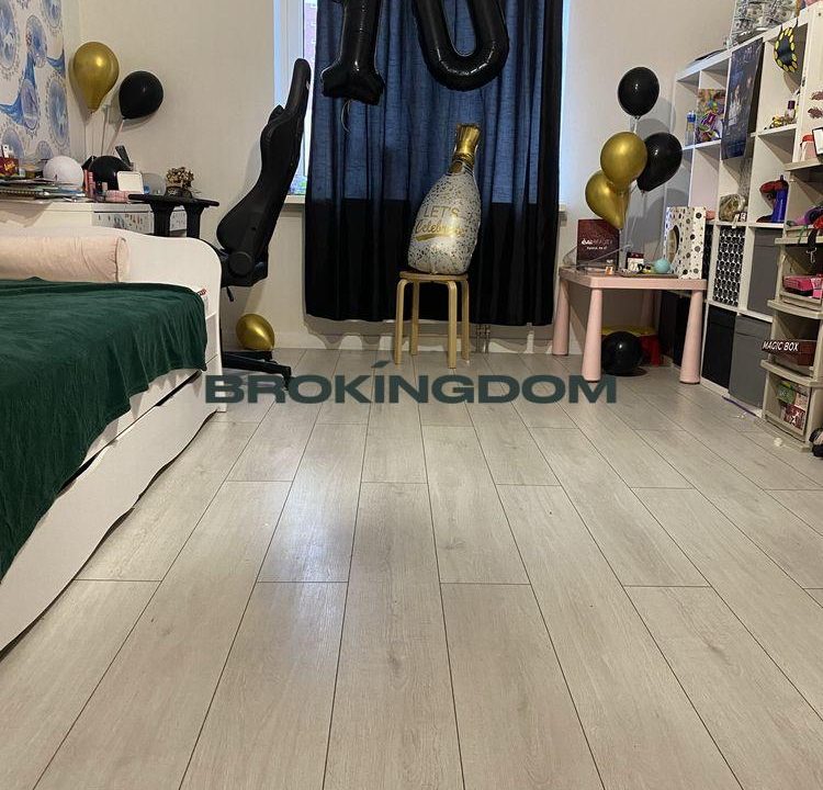 db76a95820850f659eedde6359c492af