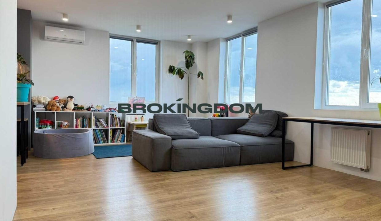 fb3481ac92627a369f3435fdc29b459c