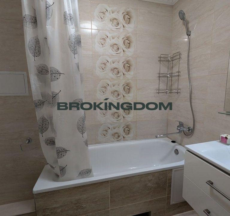 a9f8c276720230e98e6351966d4bf3d5