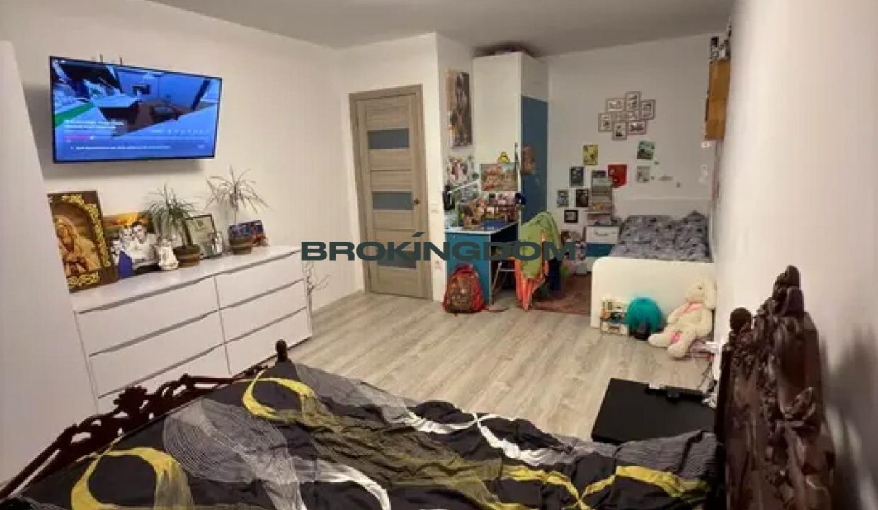 755170ab7a9a22c9f3879ce66945ab93