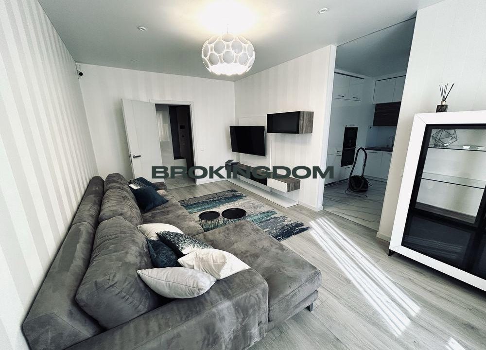 8b70d252fae6a4717e28874c984a7565