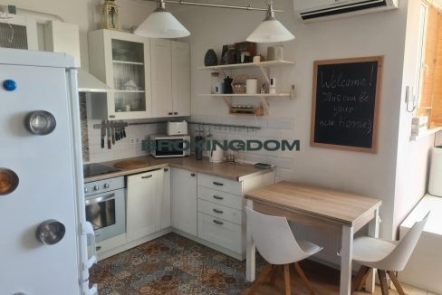 21e25415b769235d5c8c63ba2f552974