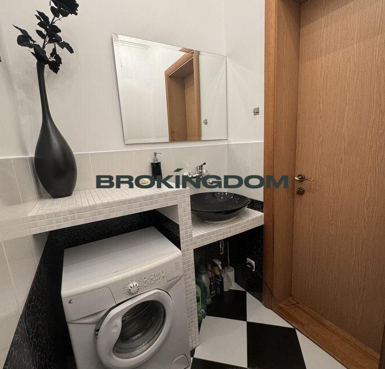 faa20e14b9a44dd9f80d0d7759b11cd5