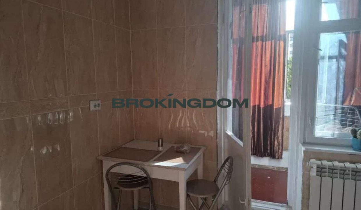 39cb054bfcb9fd48ddc04e59e305422c