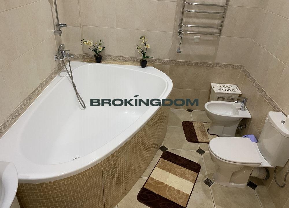 7b2a36506f33ec03810e9194f153e230