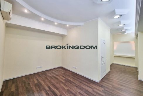 3e907c1d763c6cbd5b5c565c254d2790