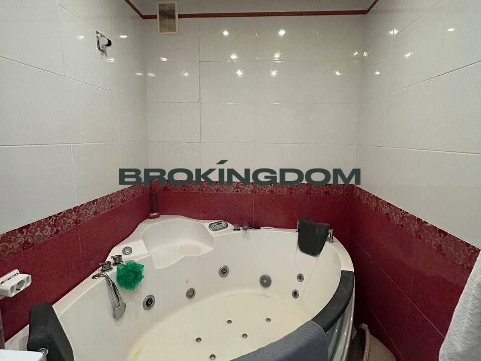 e1683569c0167465cdc9454d3a805b79