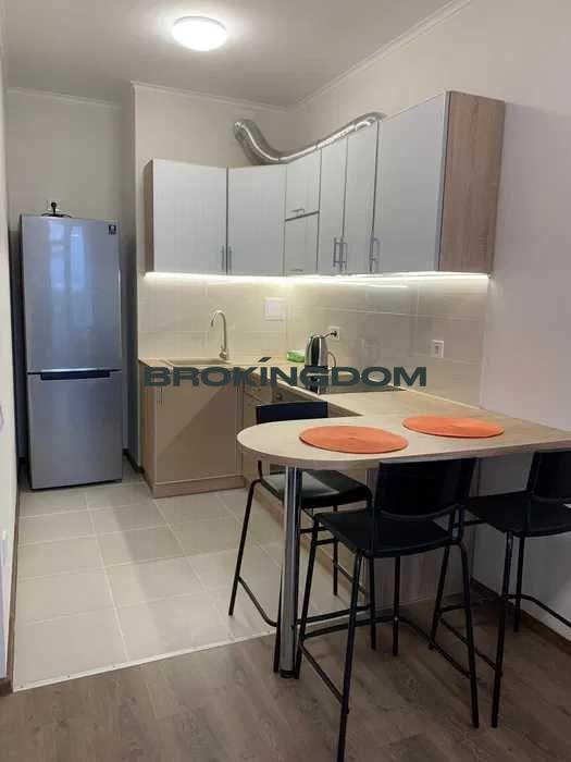 2033d376b982ed4fd4c3fe4ccade4528