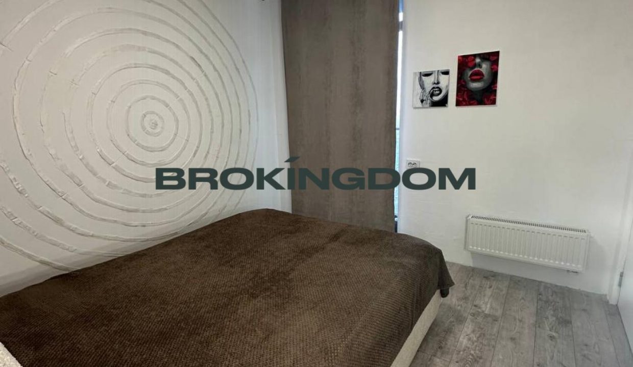 2d9c3c8850bda4d029431d70bc9a7598