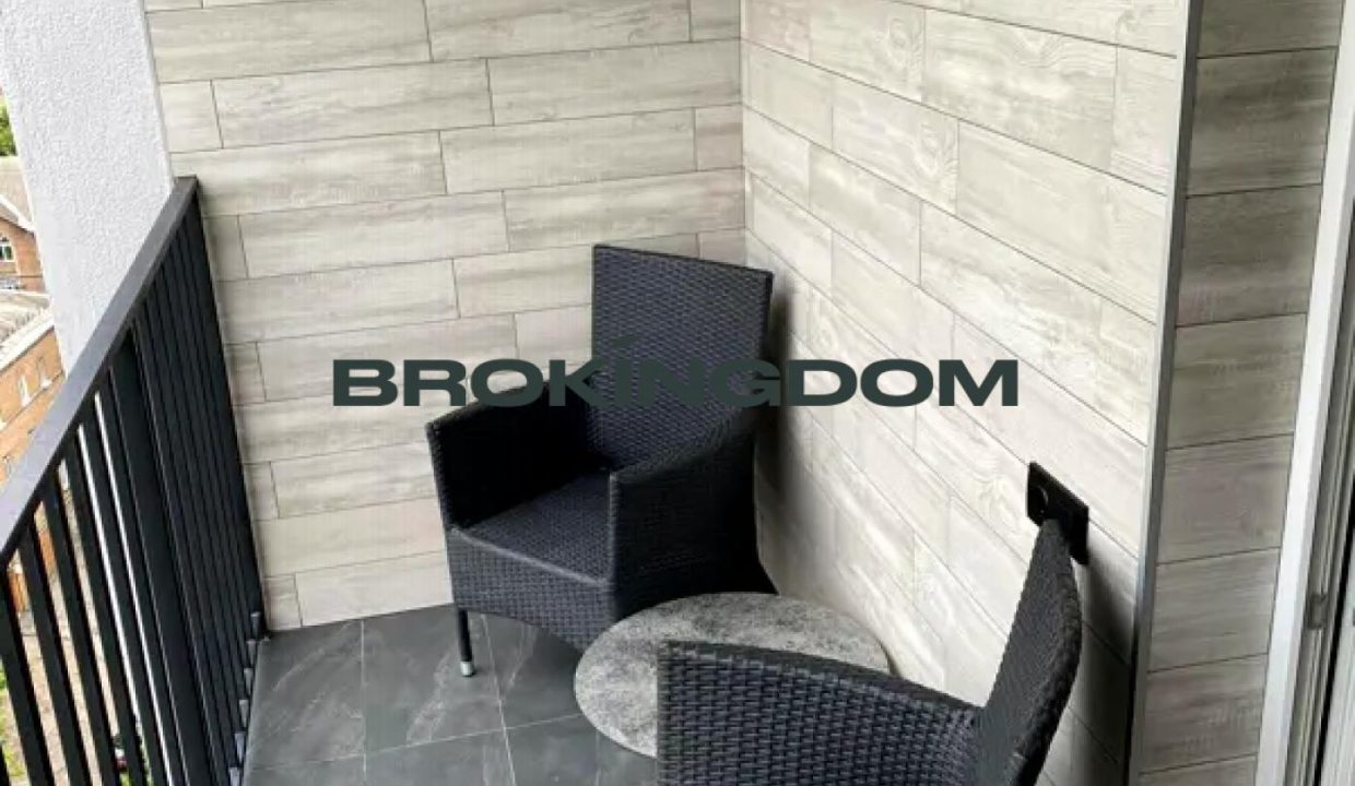 ad400b9dd2a93bbb17dda8391c9a8fb4