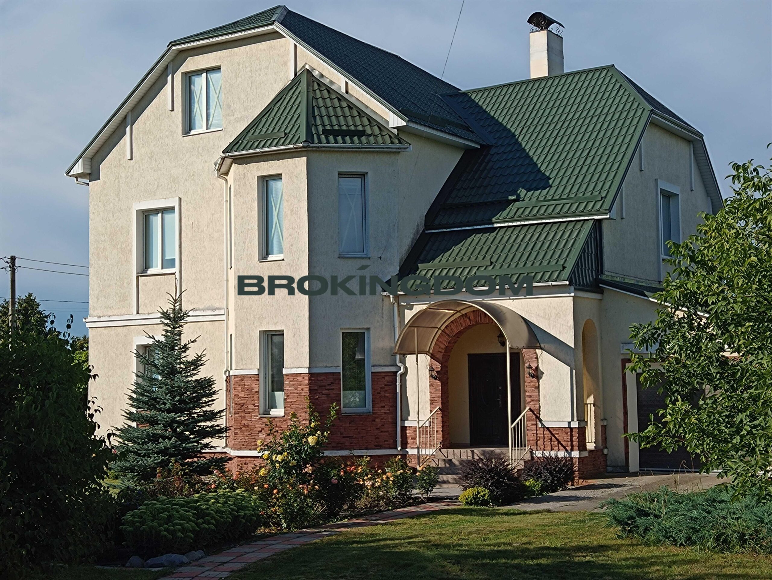 Будинок 300 кВ.м. + 15 сот. с.Глеваха