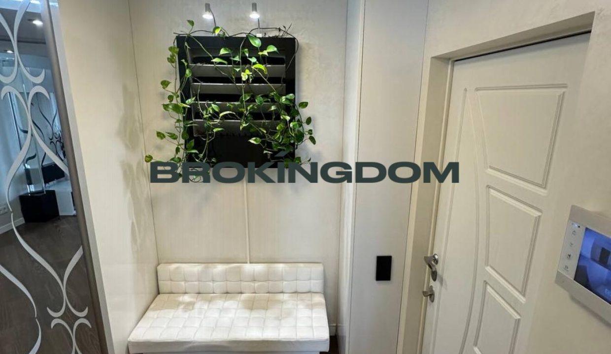 81c030cf4b0bb85e1e262b74c794d77f