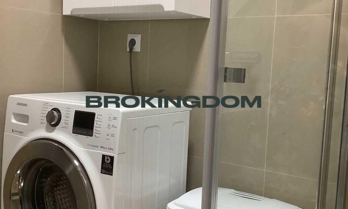 db90dfb5a6da8ac9e66e676c3b76a0c4