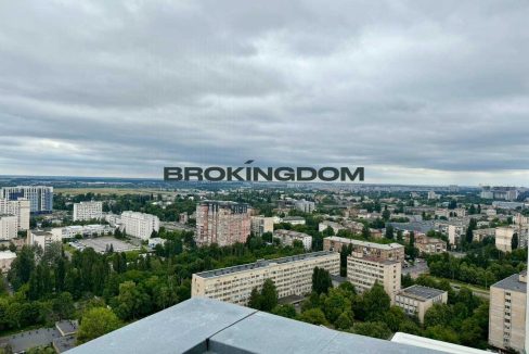 e1c50684c256d1cde08d3495085095b5