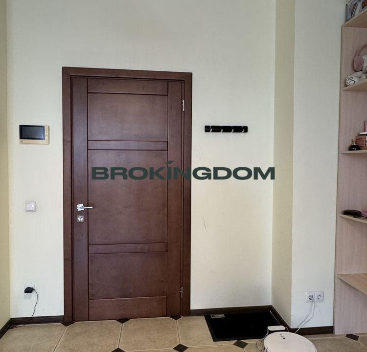 b38043369dc36f6c606fb9c6e07e5759