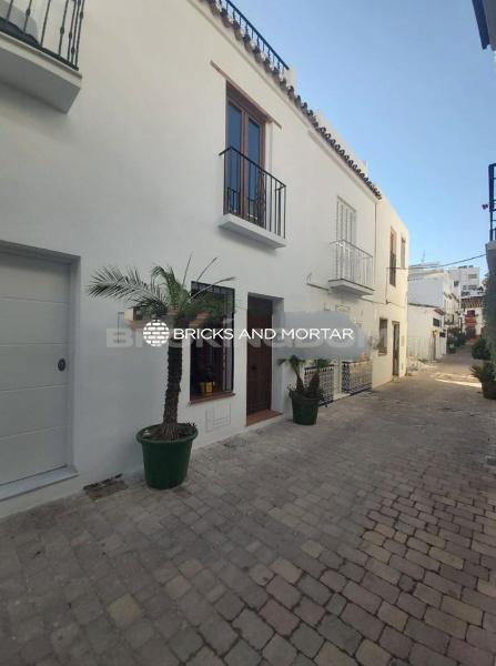 Продаж / Будинок / Málaga, Estepona