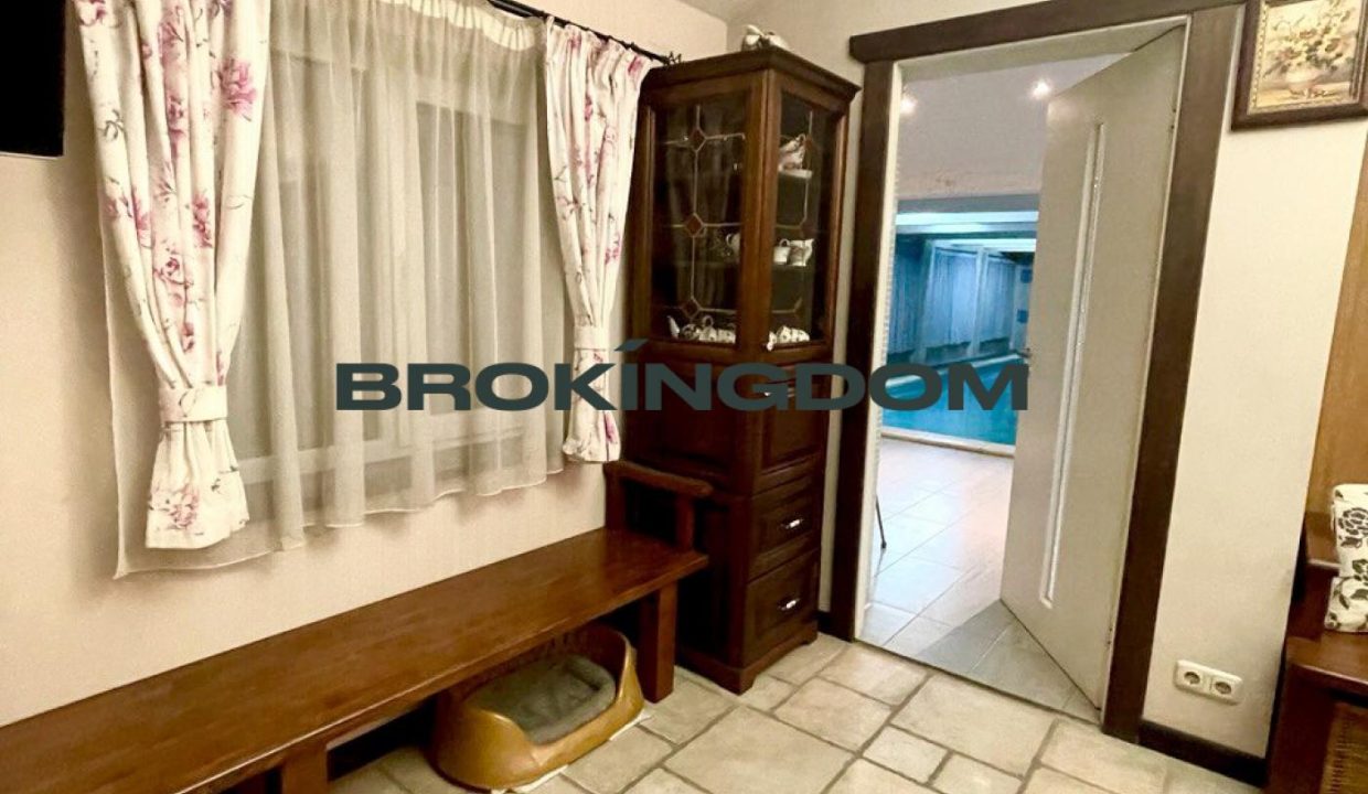 1289356ceed58b8cf8e6dbfd9ac7b8ac