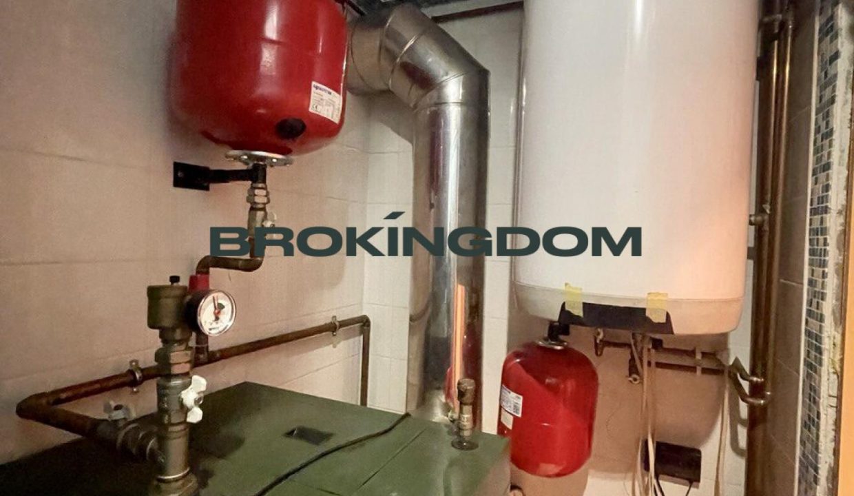 1bad706b93b3f6a4cef6c83f84e99142