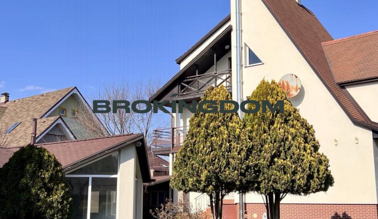 3699423e2f99a9881dd188087470f72f