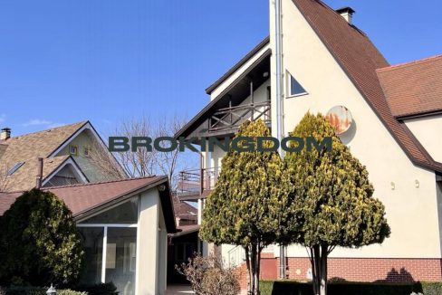 3699423e2f99a9881dd188087470f72f