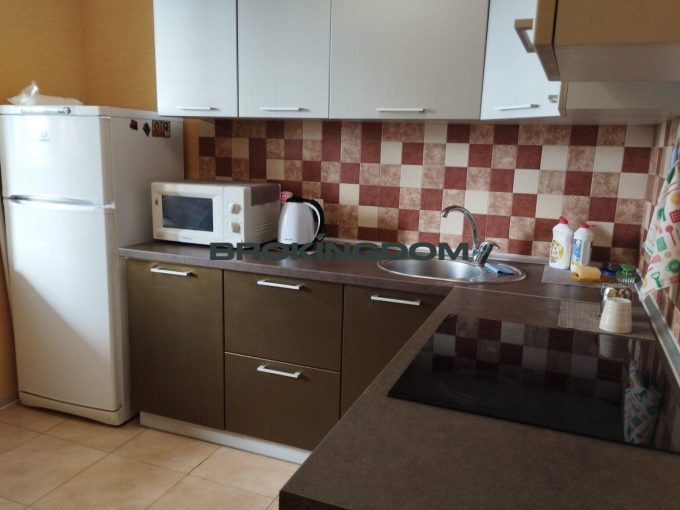 1к квартира, вул. Грушевського 25, м.