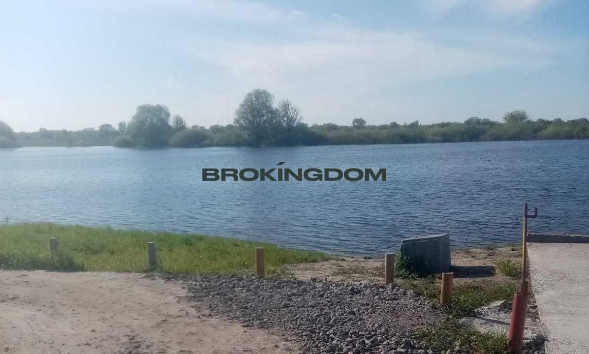 46bd03b8de1c8a019cfc2a8a6f92439f