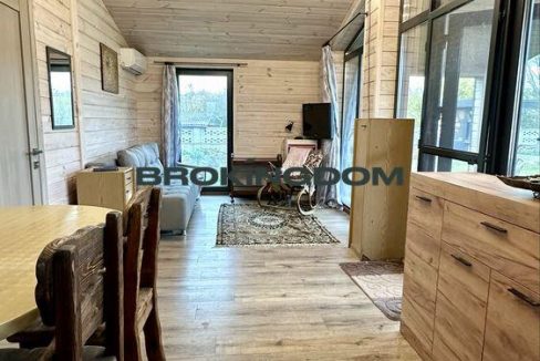 4998676d08b443e5b8fcd3fbbc87fd49