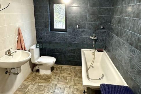 504489df4c6afa9c1ac919927bbe093a