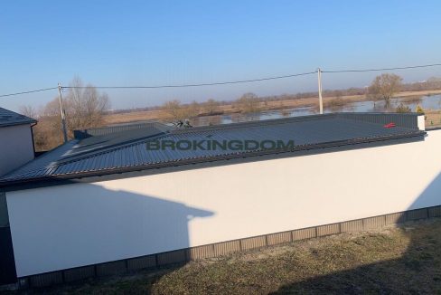 69b3f54dc96baa30b7ee1a7d30434a73