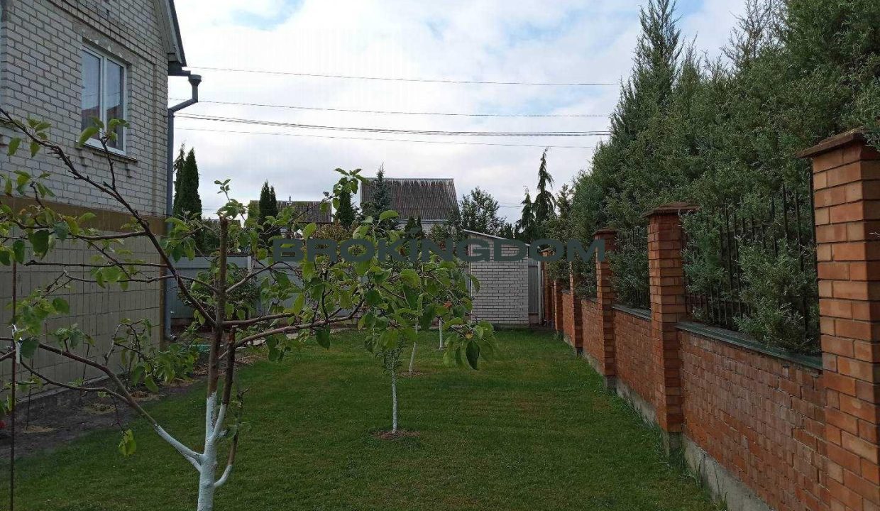 a1feef349f12d4116f5694d3a94b4eec