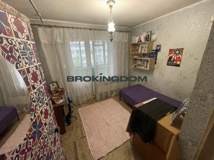 Продаж  3х кімнітной квартири в Києві , вул Тростянецька