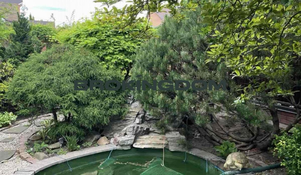 a8e9fbe391b1a4b8086417dcd1782fef